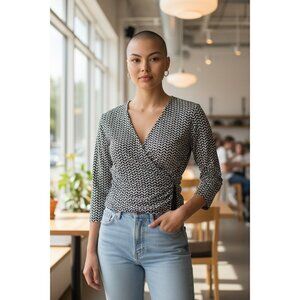 MaxMara Black & White Chevron Pattern Wrap Top Size Small